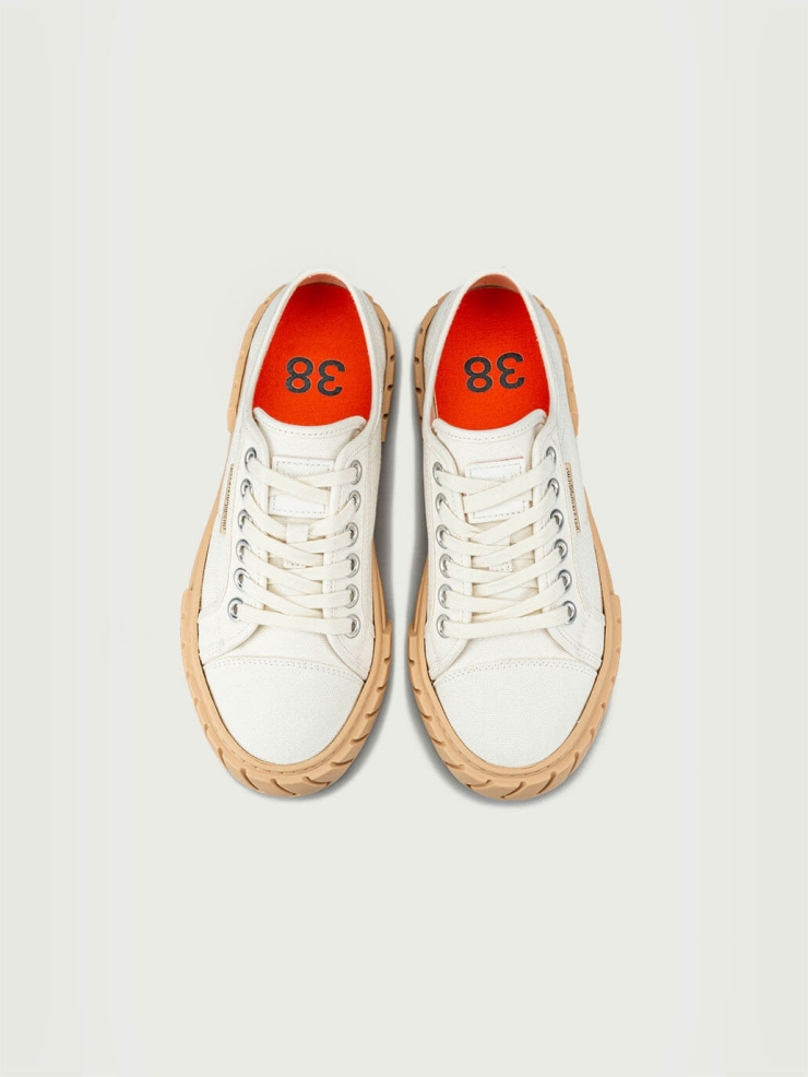 Ttyres low white sneakers
