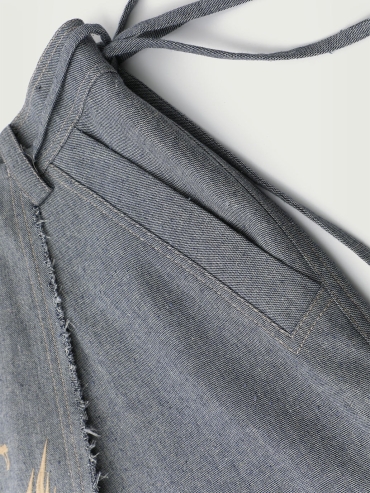 Blue dragon embroidery jeans