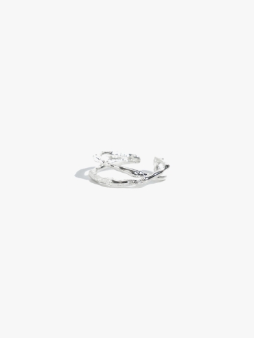 M.WONG Sky Collection White Ear-clip/Pinky Ring