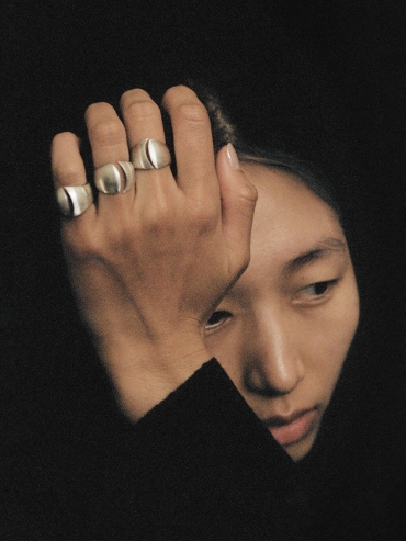 Sliver Moon Ring