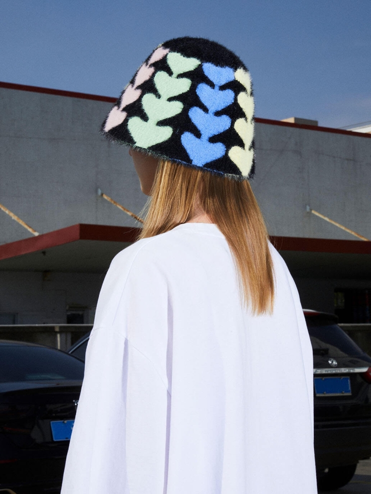 Black Rainbow Color Heart Knit Hat
