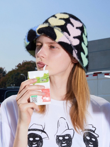 Black Rainbow Color Heart Knit Hat