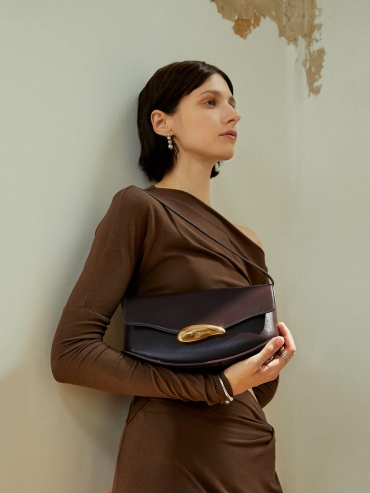 Brown Island bag