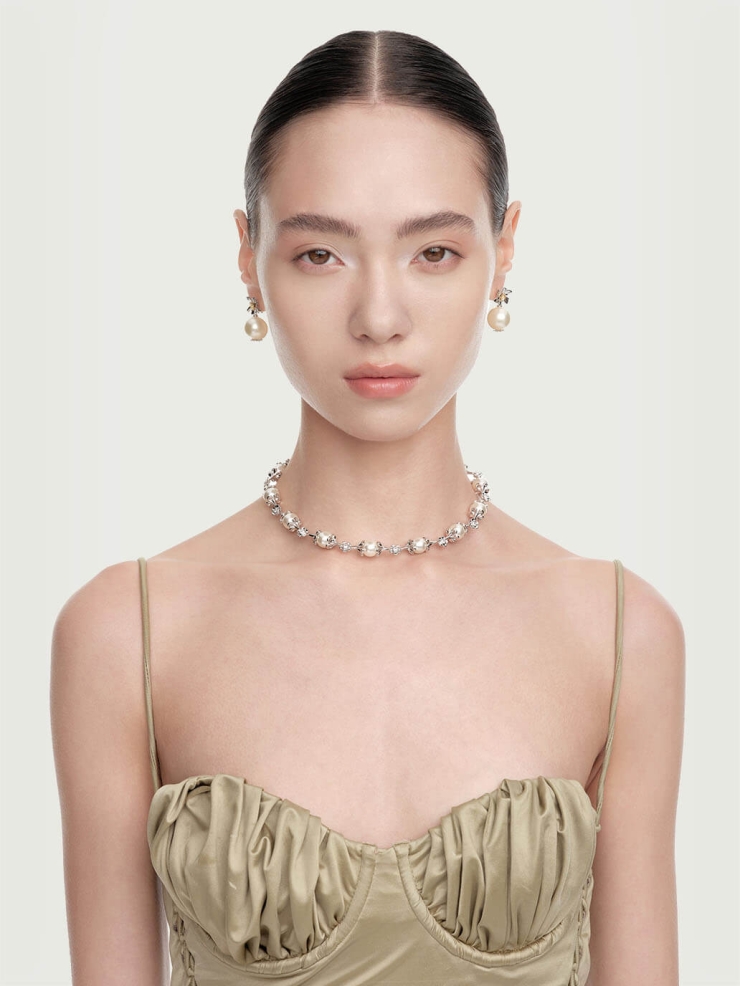Silver Pearl Blossom Necklace