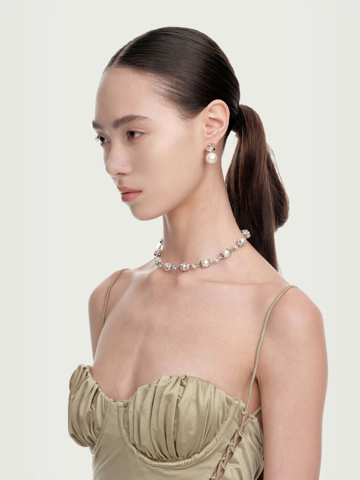 Silver Pearl Blossom Necklace
