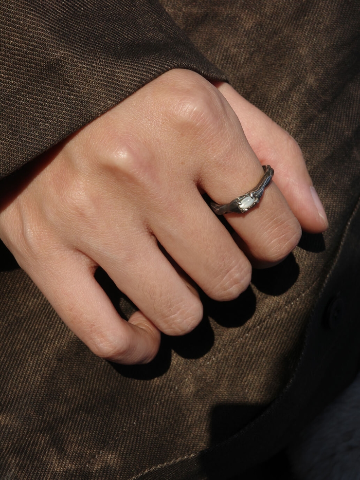 Aged Glowing Ring