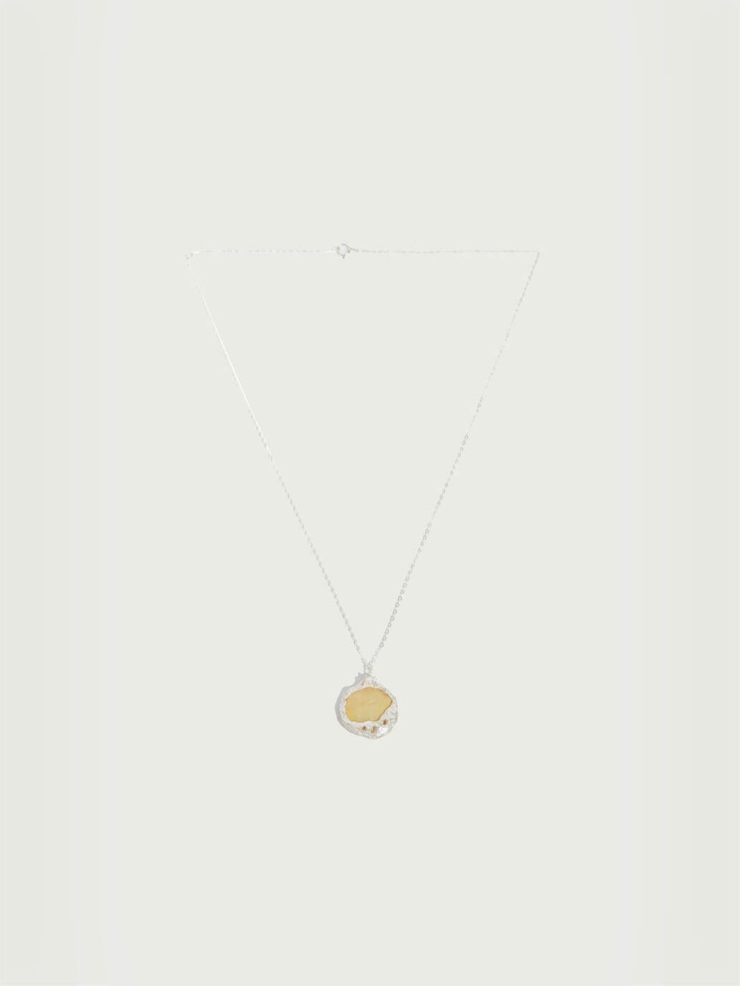 White Tea Necklace