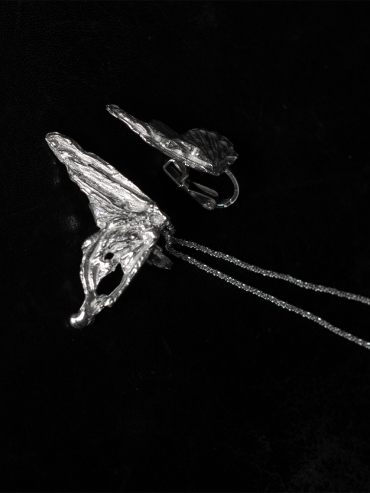 AOKINSIDE Silver Butterfly Tassel Earrings