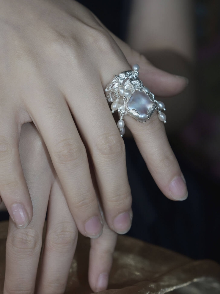 Silver dream dingdong ring