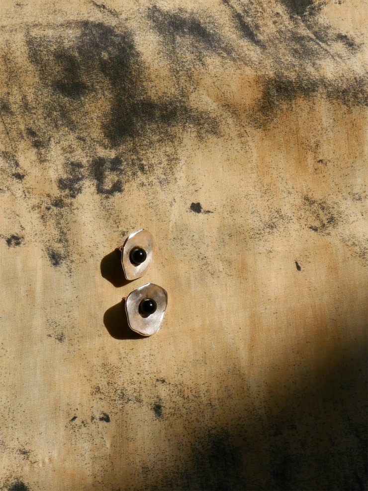 Plum earrings with black agate