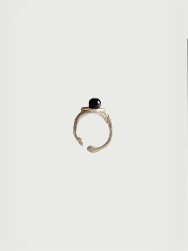 Black agate ring