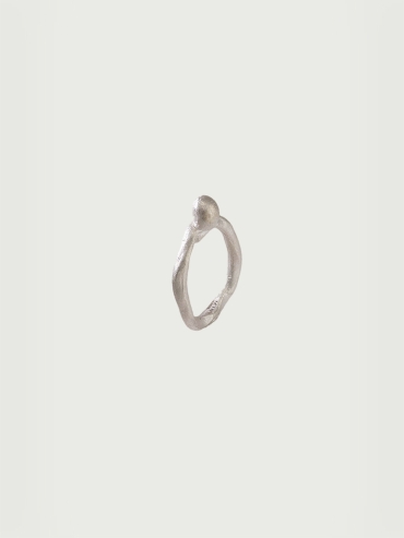Mini matte silver stone ring