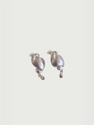 Cloud earrings with drop