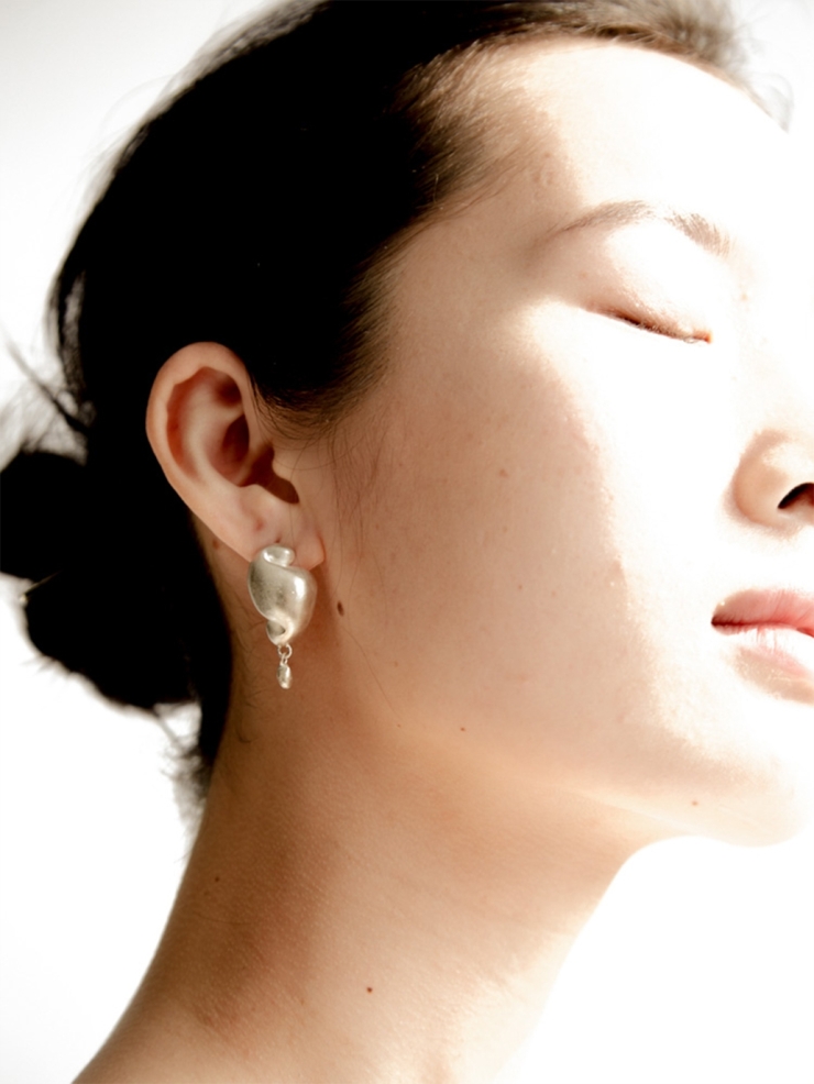 Cloud earrings with drop