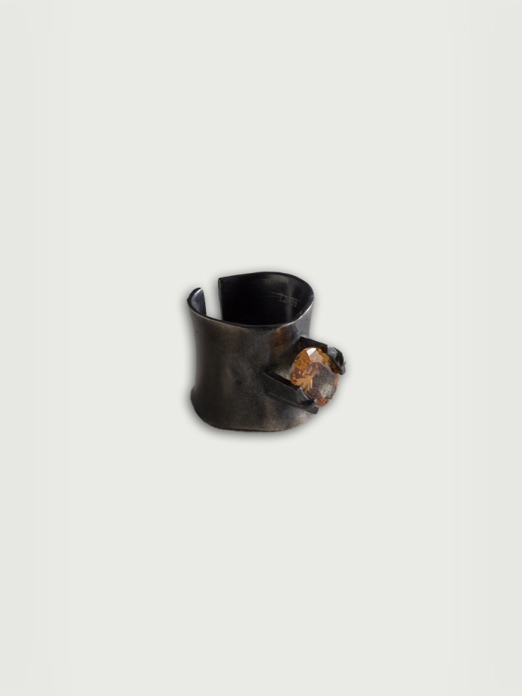 Brown zircon lean stone wide ring
