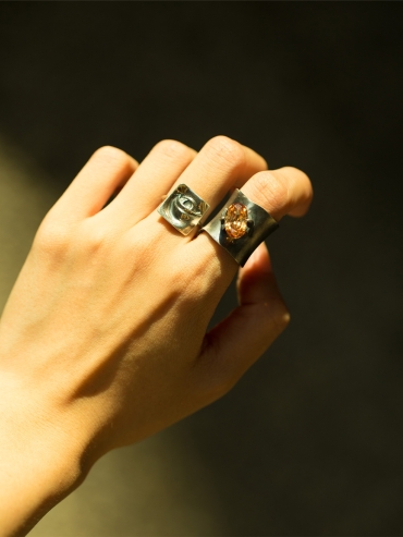 Brown zircon lean stone wide ring