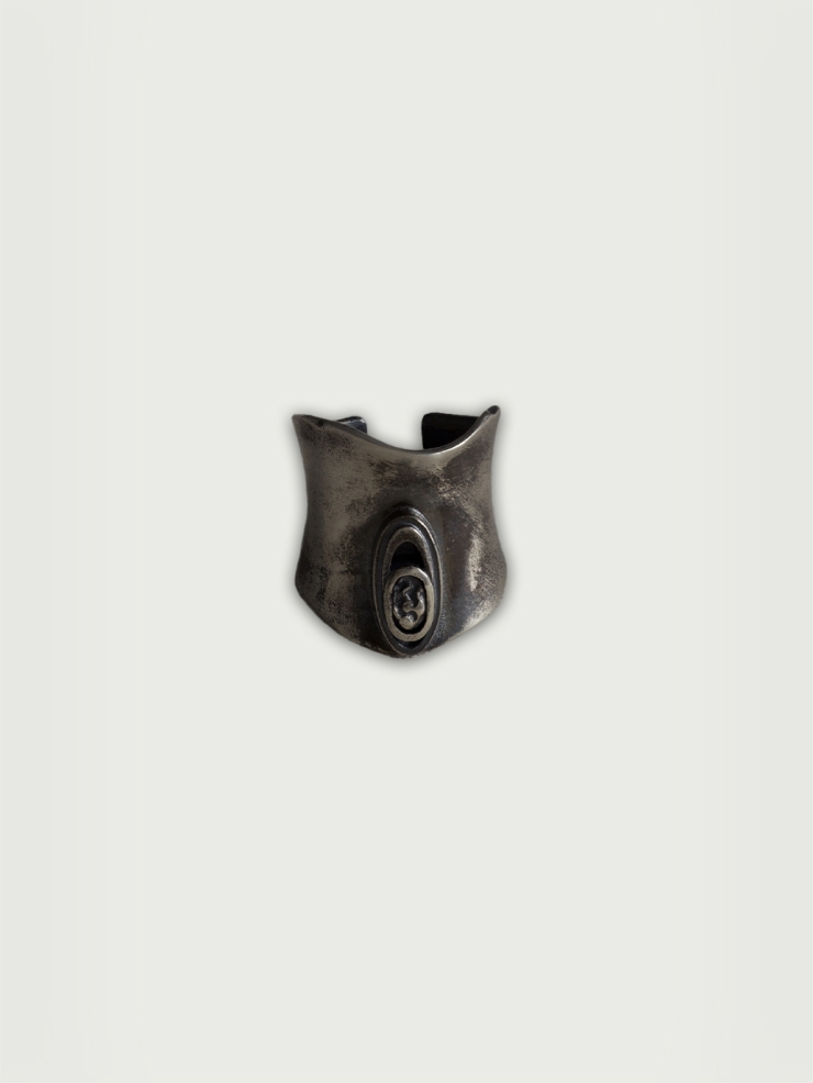 Silver stone wide ring