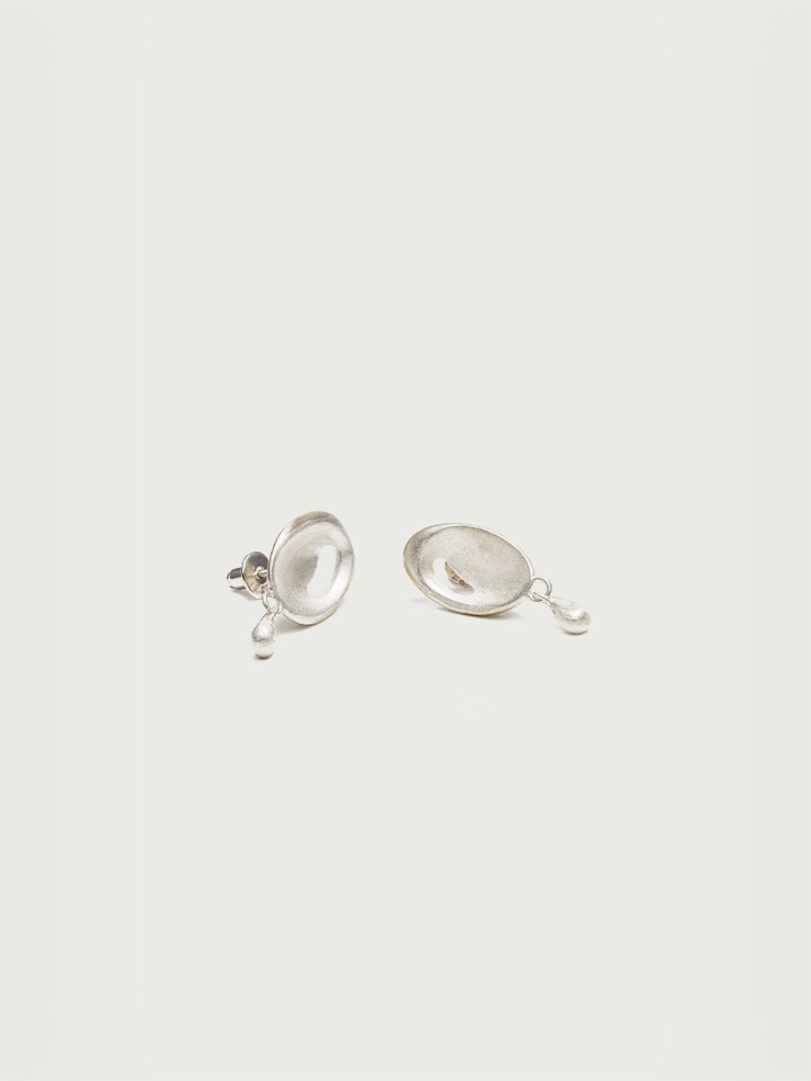 Qi Earrings with hanyings