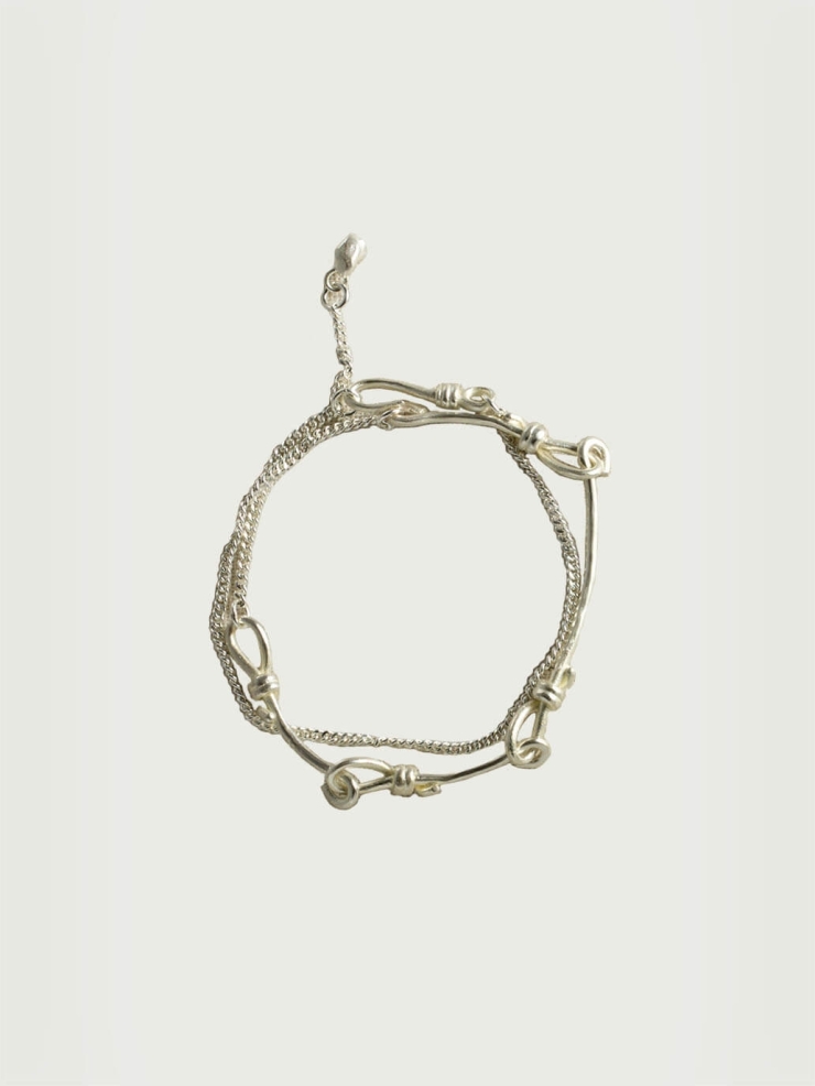 White double-knot bracelet