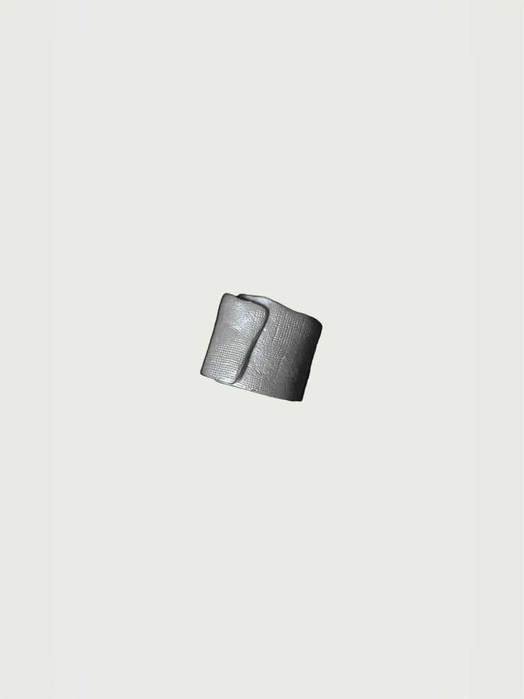 Silver thumb ring with jade
