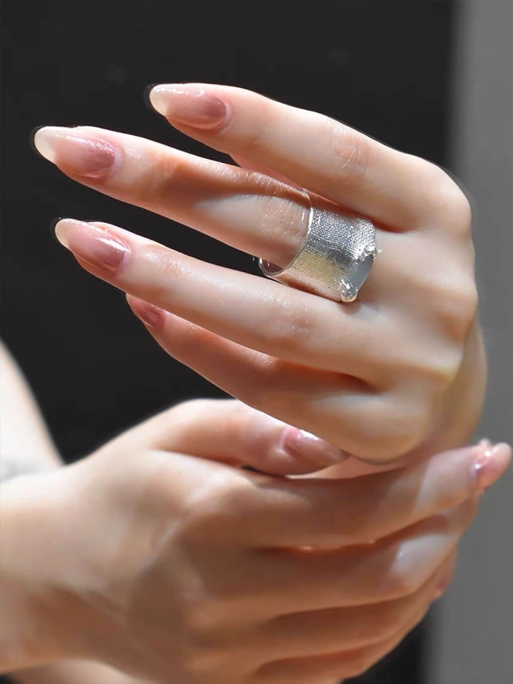 Silver thumb ring with jade