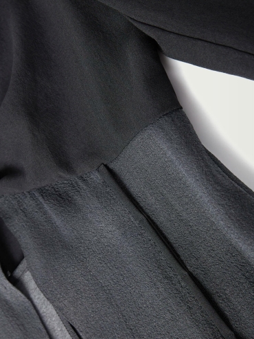 Black Vera blazer