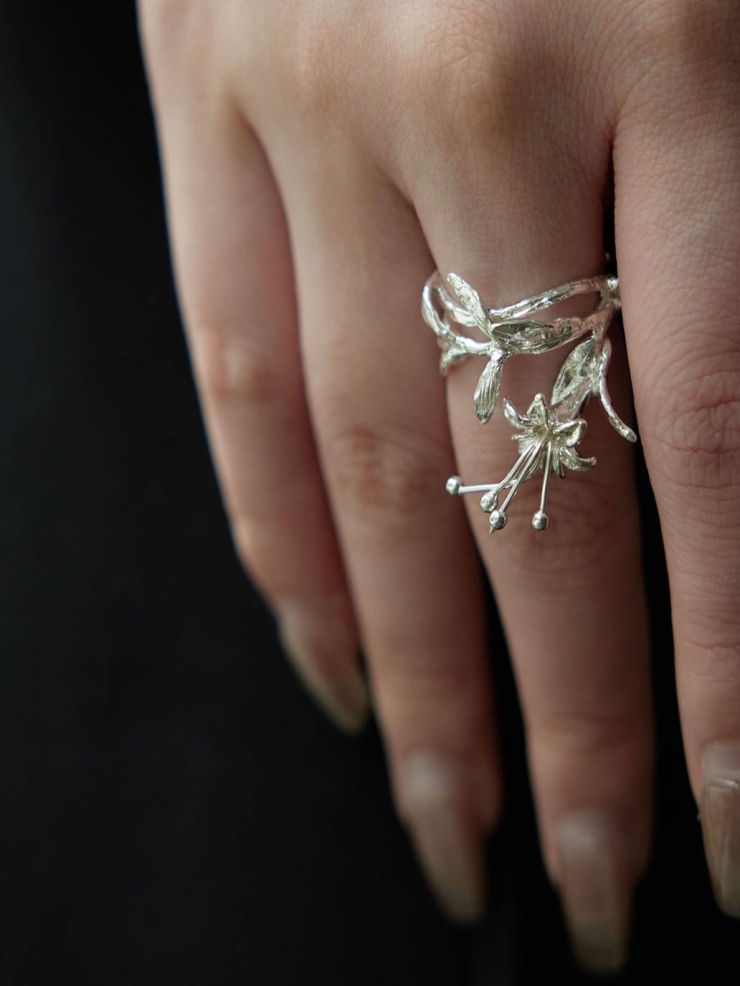 Silver Stamen Ring