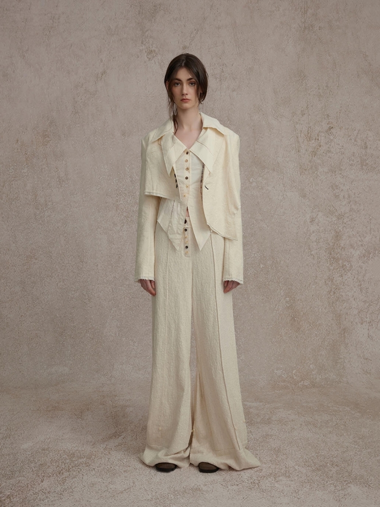 White Split Shaped Collar Jacket