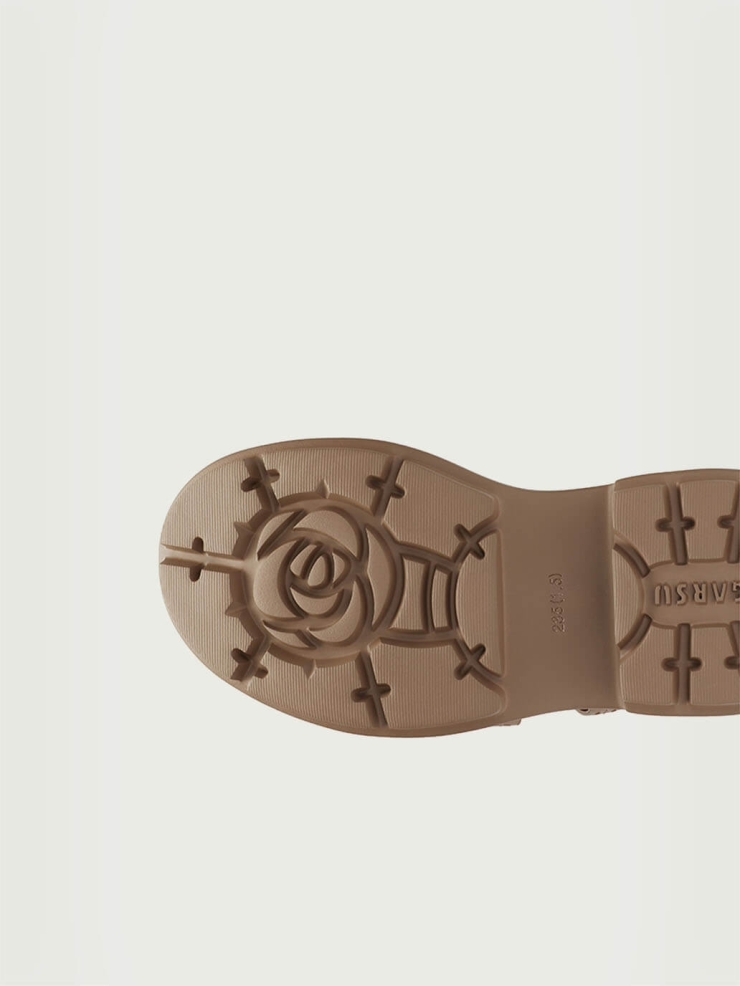 Brown Dreamcore Knight Rose Embossed Brogue Shoes