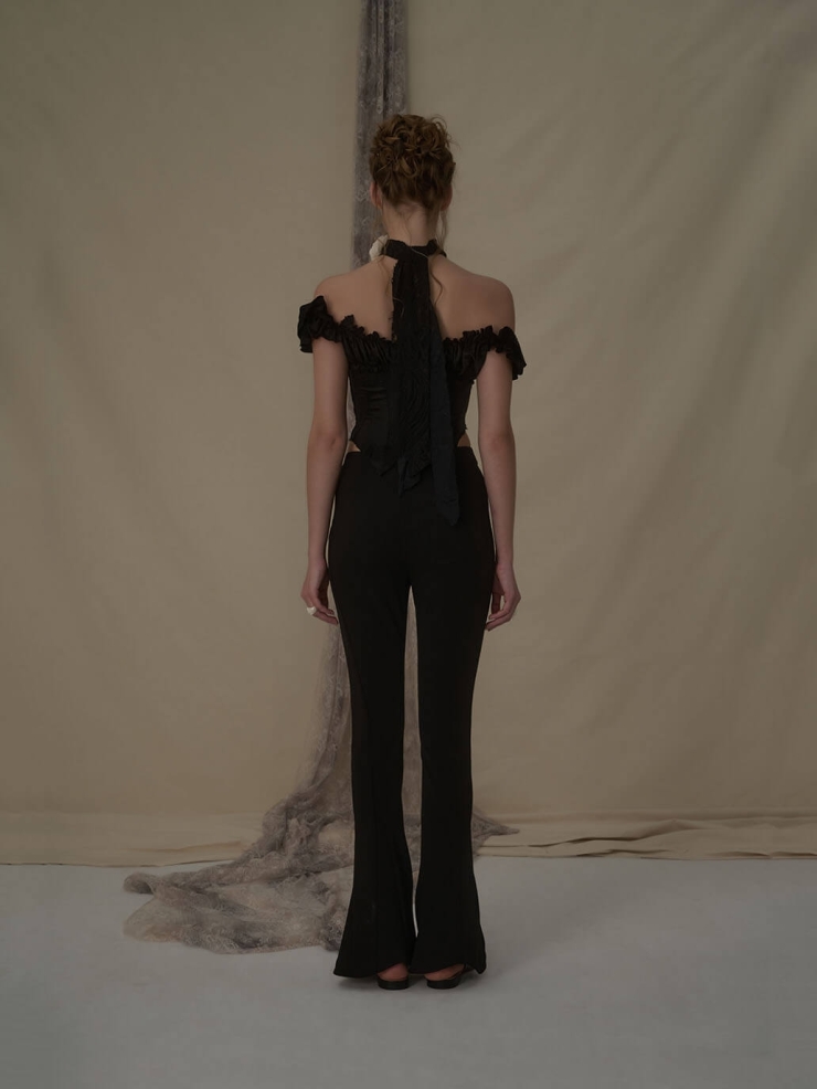 Black silky pod top