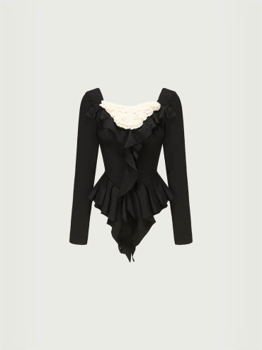 Black and white contrast pleated lace-trimmed top