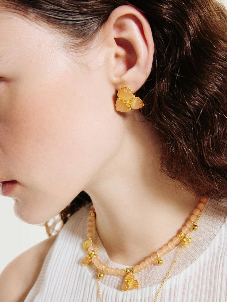 Champagne three-flower earrings