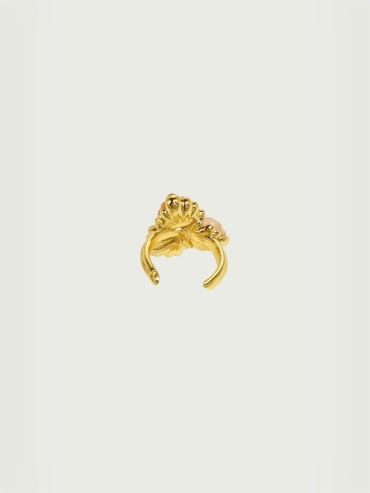 Champagne three-flower ring