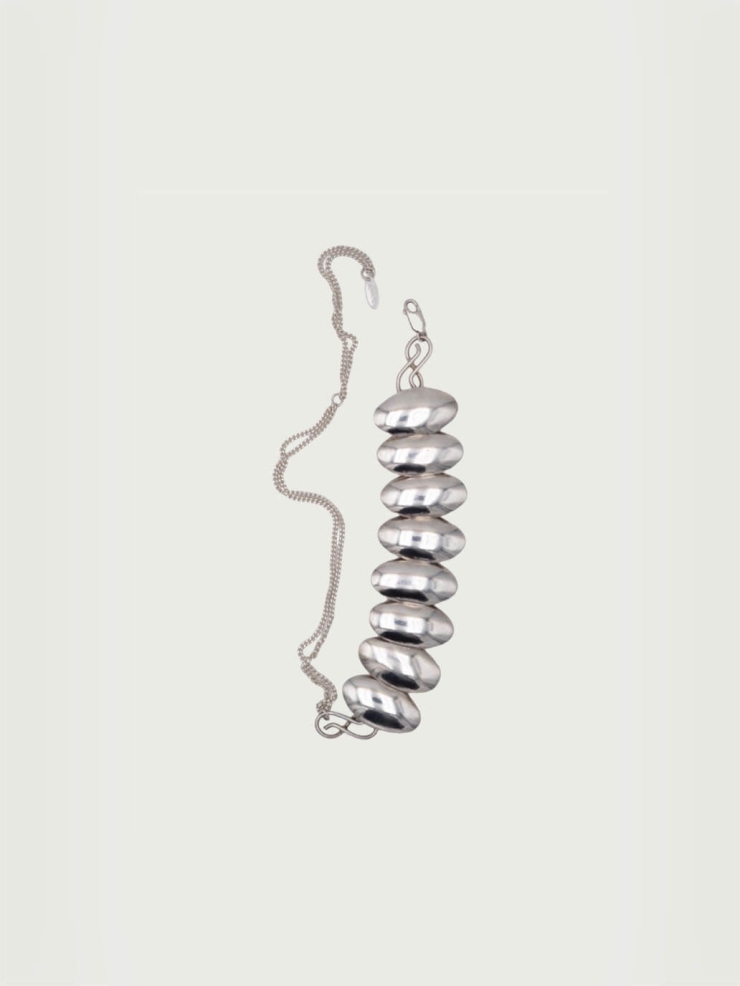 Choker necklace with silver link chain