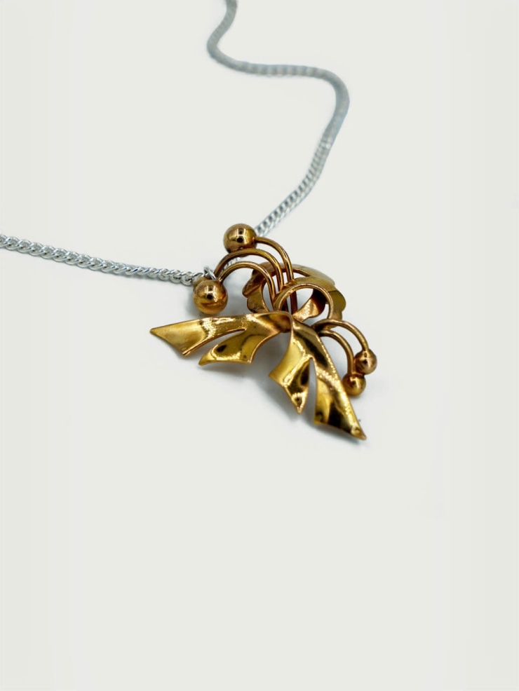 Gold permanent brooch necklace