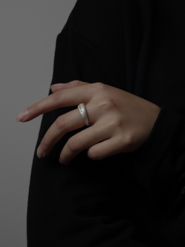 Round Not Round - Wide White Citrine Silver Ring