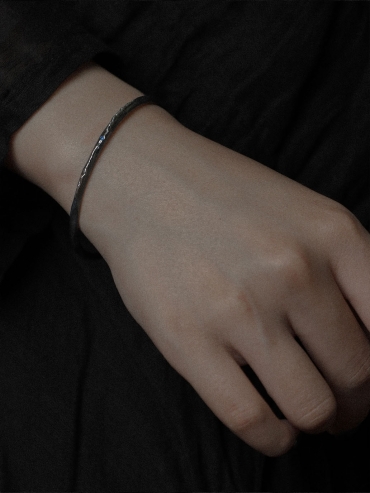 Black Thin Bracelet