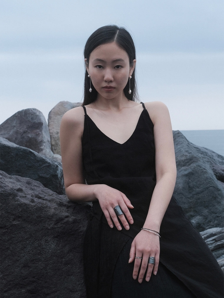 Black archipelago slim bracelet