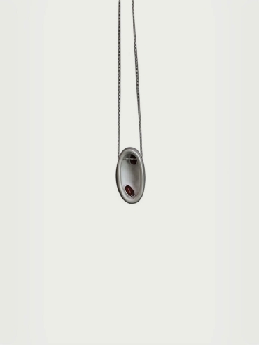 Silver and red pendant necklace - short