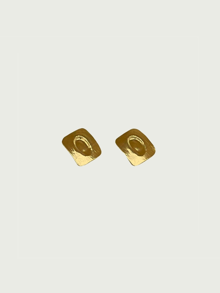 Gold chi earrings