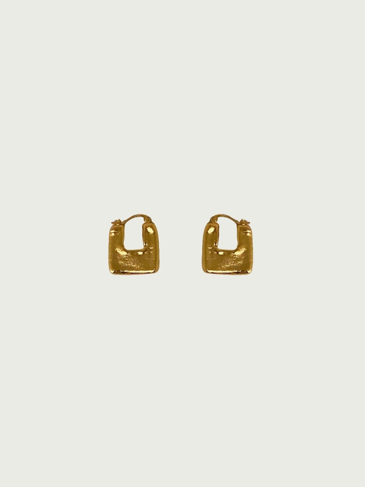 Gold square hoops
