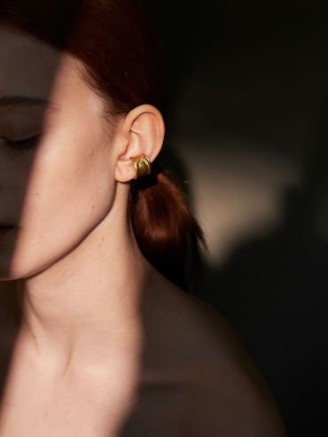 Gold raw ear cuff and ring