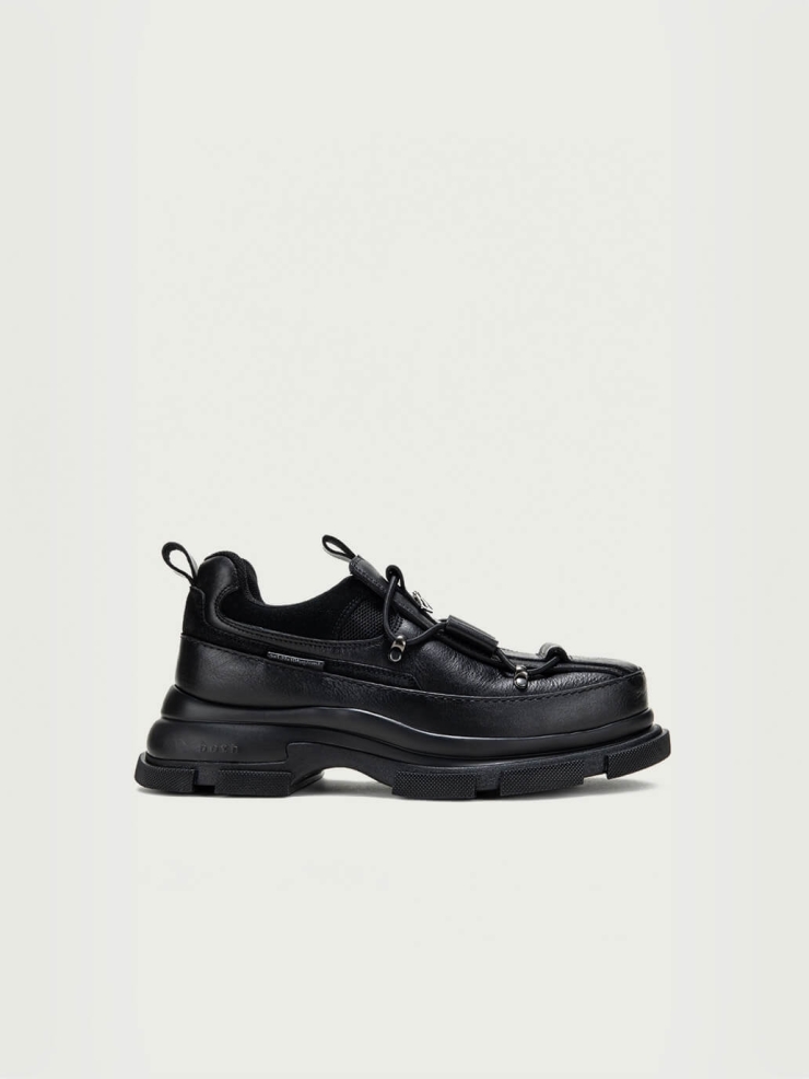 Black Gao Eva Tracker Sneaker