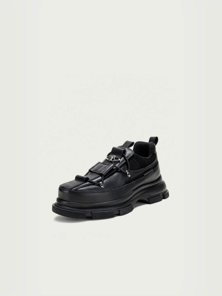 Black Gao Eva Tracker Sneaker