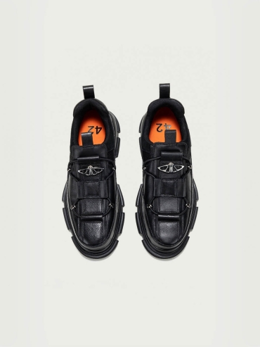 Black Gao Eva Tracker Sneaker