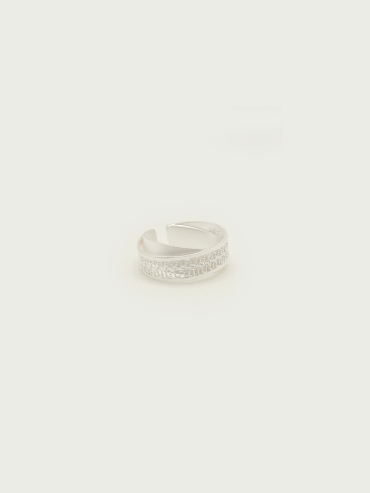 Filigree cross ring