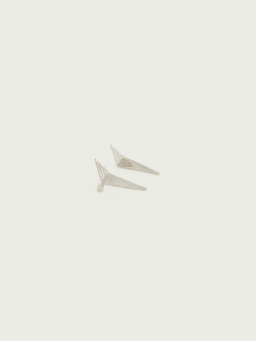 Filigree wings earrings