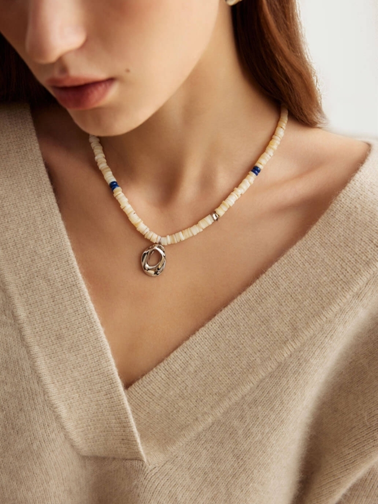 White Mother of Pearl Shell Cave Necklace