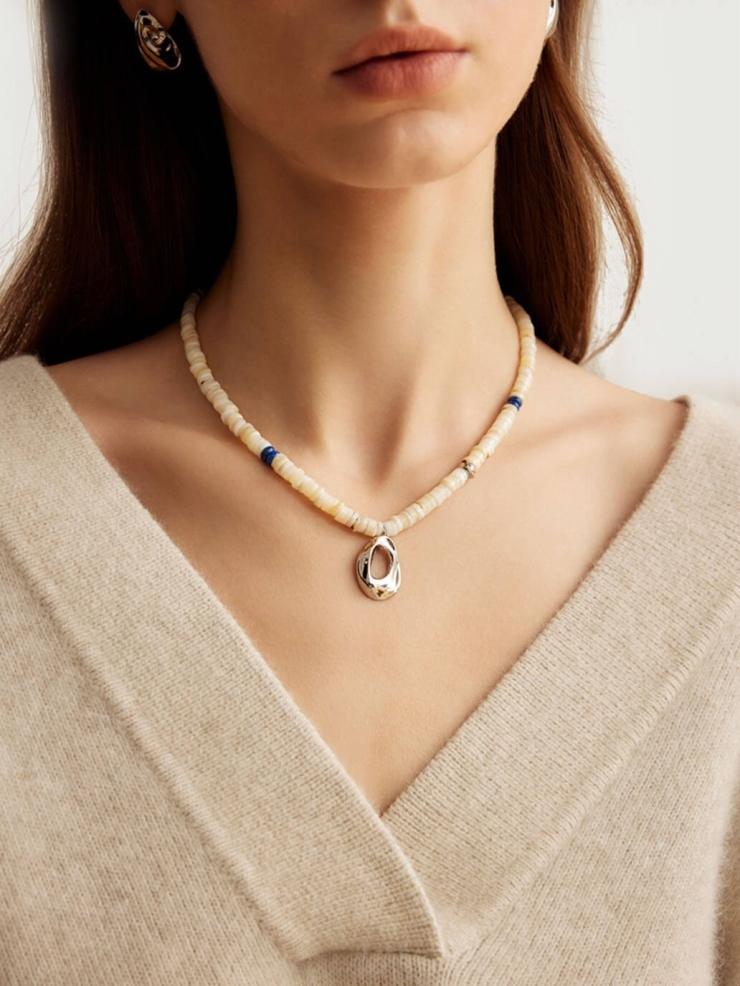 White Mother of Pearl Shell Cave Necklace