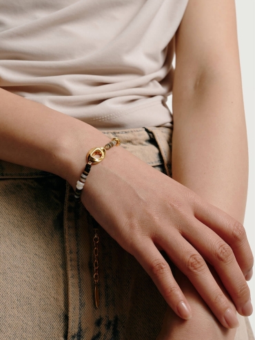 Black Grotto Mother of Pearl Bangle
